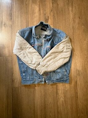 Vintage rare apparatus Denim Jacket with Gray Knit Sleeves. Girls M